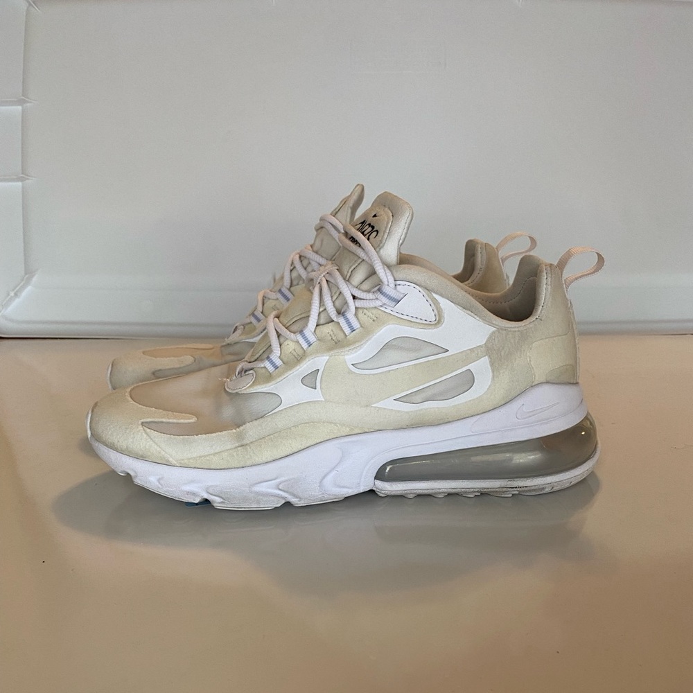 ✅Nike Air Max 270 React Triple White Rare